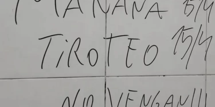 Los padres deberán pagar los operativos por amenazas en escuelas