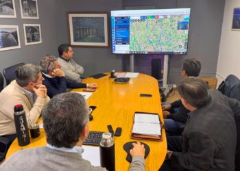 Rojas gestionó obras hidráulicas y asistencia económica por la emergencia hídrica