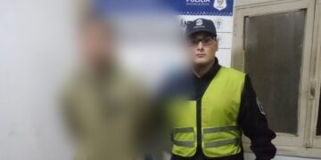 Detuvieron a un hombre por violar una prohibición de acercamiento