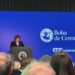Milei anunció una baja de retenciones para el campo y sectores industriales