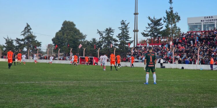 Fecha cargada de goles y cambios en la pelea por el torneo local
