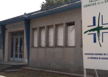 Escándalo en la UNICEN: renunció un docente tras amenazar a una alumna con un “Falcon verde”