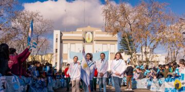 Este viernes se realizará la Promesa de Lealtad a la Bandera en la Plaza Dardo Rocha