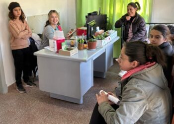 El Programa de Salud Escolar llegó a Ramón Santamarina con una jornada de controles integrales