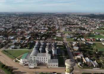 Gargaglione anunció un aumento para los municipales, nuevas obras y una aplicación para modernizar la gestión en San Cayetano