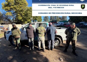 Sorprendieron a tres hombres cazando en un campo: uno tenía un arma sin documentación