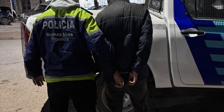 Detuvieron en Quequén a un joven acusado de violencia de género