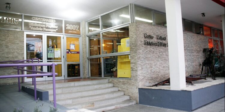 El Centro Cultural y Biblioteca Andrés Ferreyra vive unas vacaciones de invierno con intensa actividad y gran respuesta del público