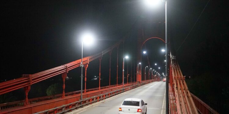 Necochea avanza con el recambio de luminarias LED y un nuevo plan de bacheo