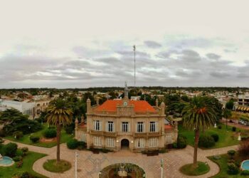 Barrena gestionó obras de energía, agua y saneamiento para Lobería