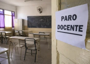 Los gremios docentes aseguran que el paro tuvo un 95% de adhesión en la provincia