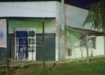Frustran un robo en un comercio: una mujer fue aprehendida y buscan a su cómplice