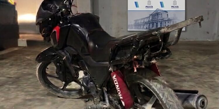 Recuperaron una moto robada durante operativos de prevención en la Villa Balnearia