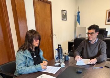 Puerto Quequén firmó un convenio para impulsar un programa de educación ambiental y divulgación portuaria junto a “Amigos del Lago de los Cisnes”