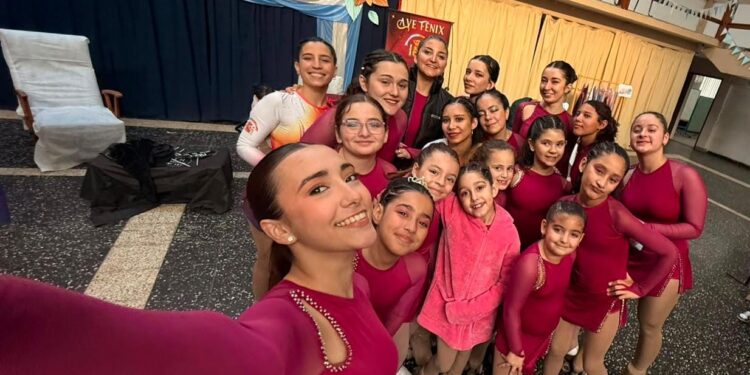 Ave Fénix fue anfitriona de un torneo zonal de patín artístico