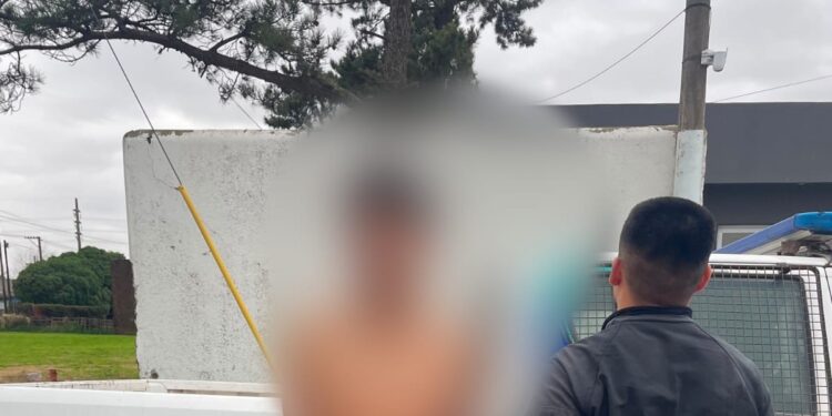 Entró a una casa tras romper una ventana y terminó detenido en un galpón