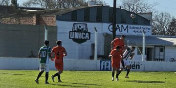 LOS PUNTEROS REPARTIERON UNIDADES Y EL TORNEO SE PONE AL ROJO VIVO