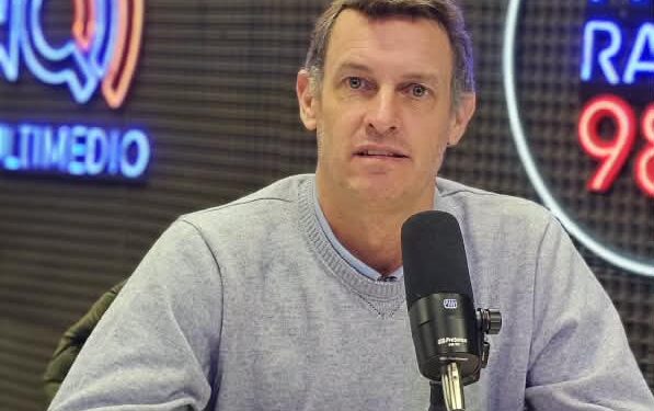 Juan de la Hera advirtió por la situación del transporte público en Necochea y pidió una solución urgente