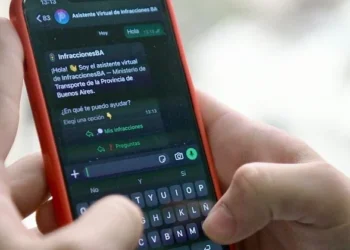 La Provincia lanzó un asistente por WhatsApp para consultar multas de tránsito en segundos