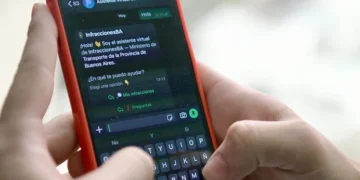 La Provincia lanzó un asistente por WhatsApp para consultar multas de tránsito en segundos