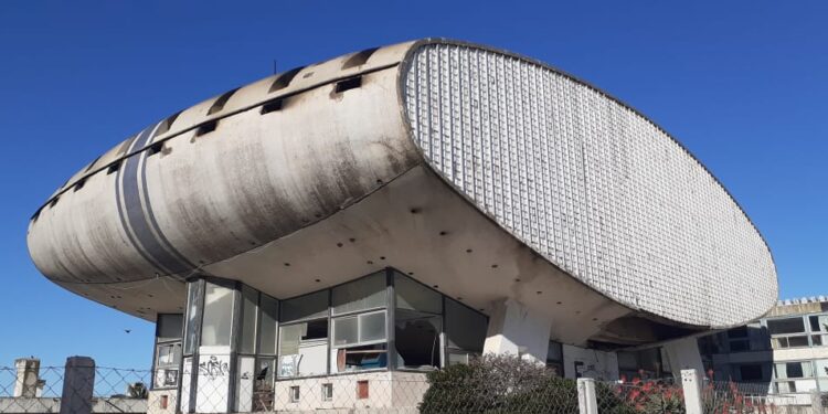 El Teatro Auditórium del Casino saldrá a subasta el 23 de octubre con una base de casi $384 millones