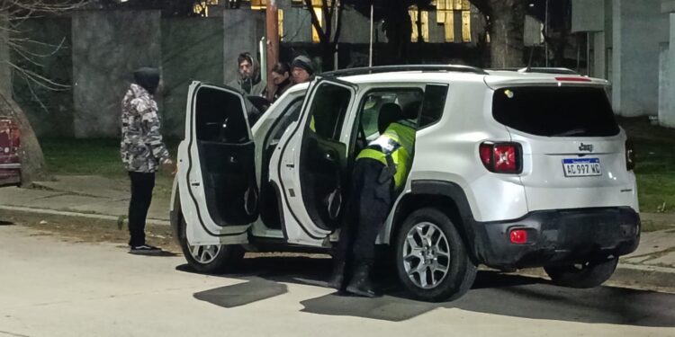 Secuestran una camioneta vinculada a cuatro hechos delictivos