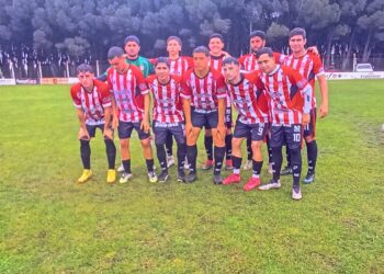 Sportivo dio el golpe ante Villa Díaz Vélez y la fecha 17 sigue abierta