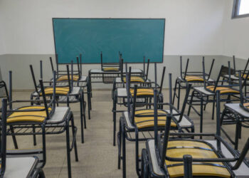 Último momento: suspenden las clases en los turnos tarde y vespertino por el temporal