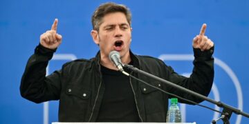 El gobernador Axel Kicillof de Nueva York a Lobería El gobernador Axel Kicillof de Nueva York a Lobería
