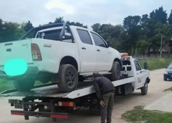 Robaron una camioneta en Lobería y la encontraron horas después en Necochea