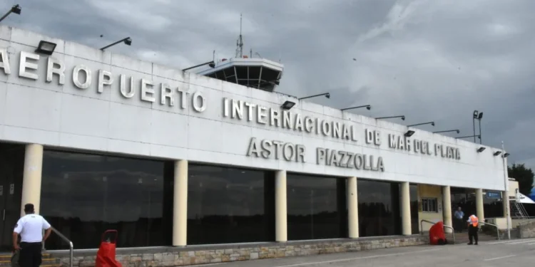 Evacuaron el aeropuerto de Mar del Plata por una valija y una mochila abandonadas