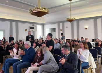 El Teatro Auditorium fue adjudicado a A Toda Vela Mar y Oscar Merlo prometió “poner a Necochea otra vez en el mapa”