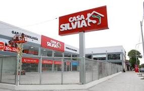 Casa Silvia se prepara para el Día de la Madre con ofertas, cuotas y mucho espíritu de familia