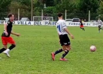 Villa Díaz Vélez goleó, Gimnasia ganó y la definición se acerca