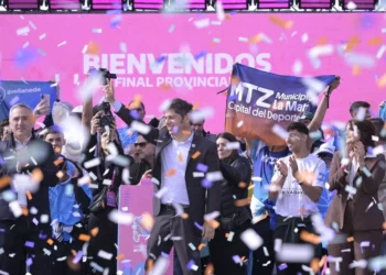 Kicillof inauguró los Juegos Bonaerenses y apuntó contra Milei: “La motosierra llegó a los pibes y al deporte”