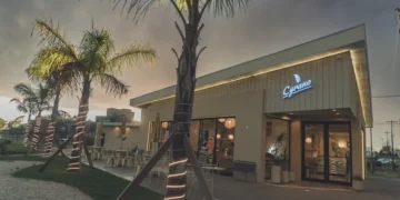 Cyrano se prepara para el verano con nuevas propuestas y una visita especial a la Fiesta Nacional del Postre
